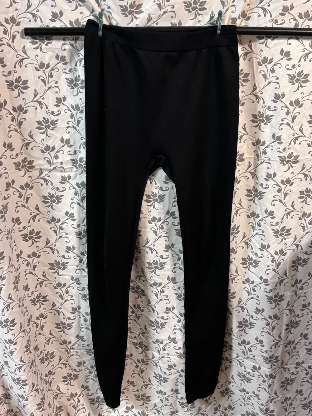 Bobbie Brooks Black Women's Stretch Leggings